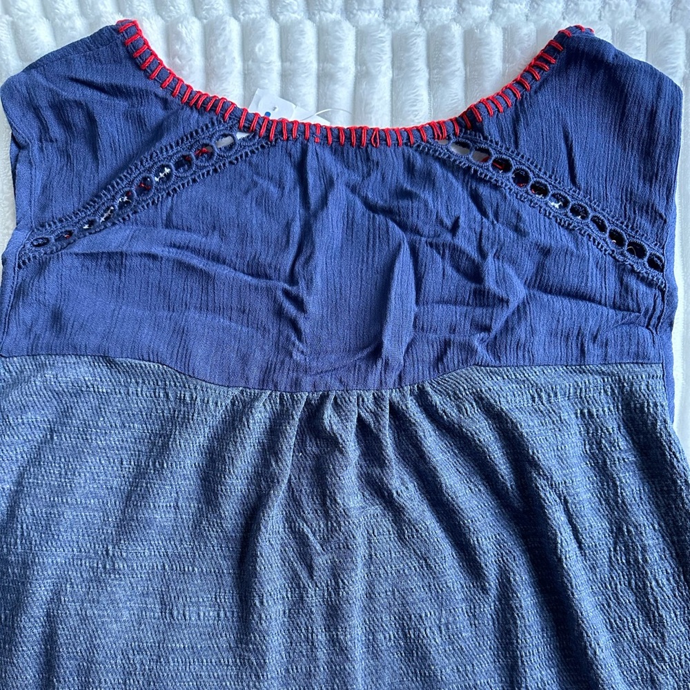 🆕 Ross Tank Top - Picture 4 of 4